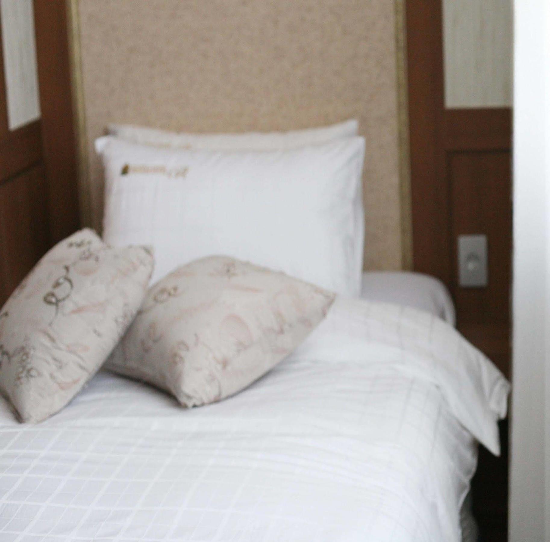 Benikea Hotel Yeosu Exterior photo