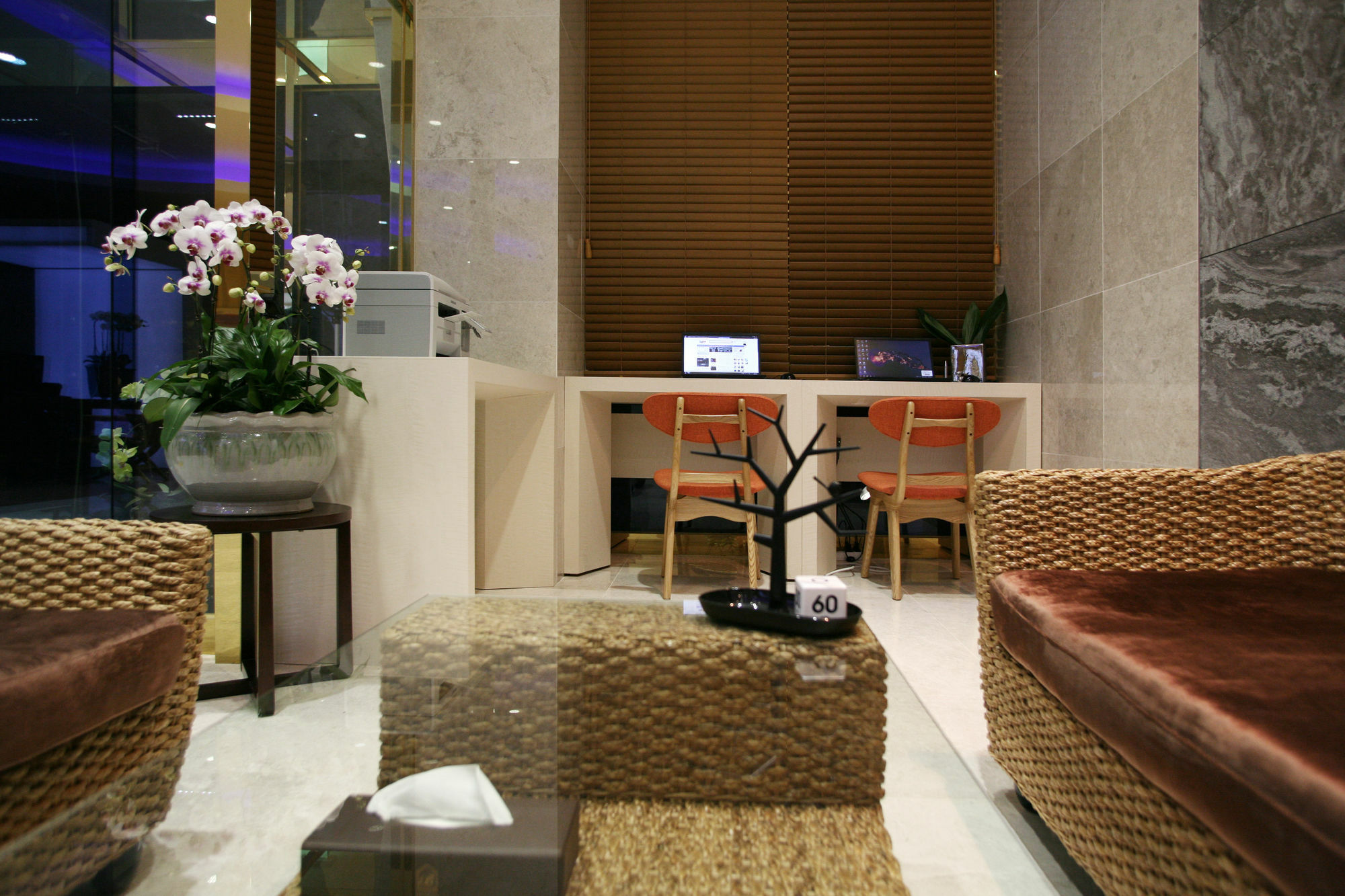 Benikea Hotel Yeosu Exterior photo
